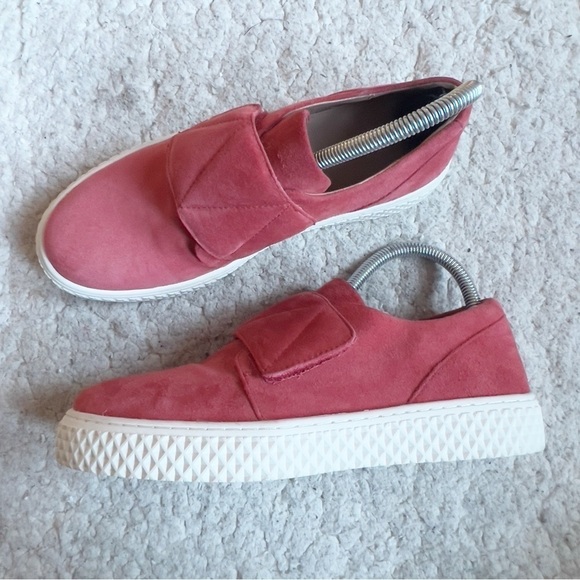 Aerosoles: Burnt Orange Coral Hue Velcro Vamp EBBA Platform Sneakers Size 6.5 - Picture 1 of 12